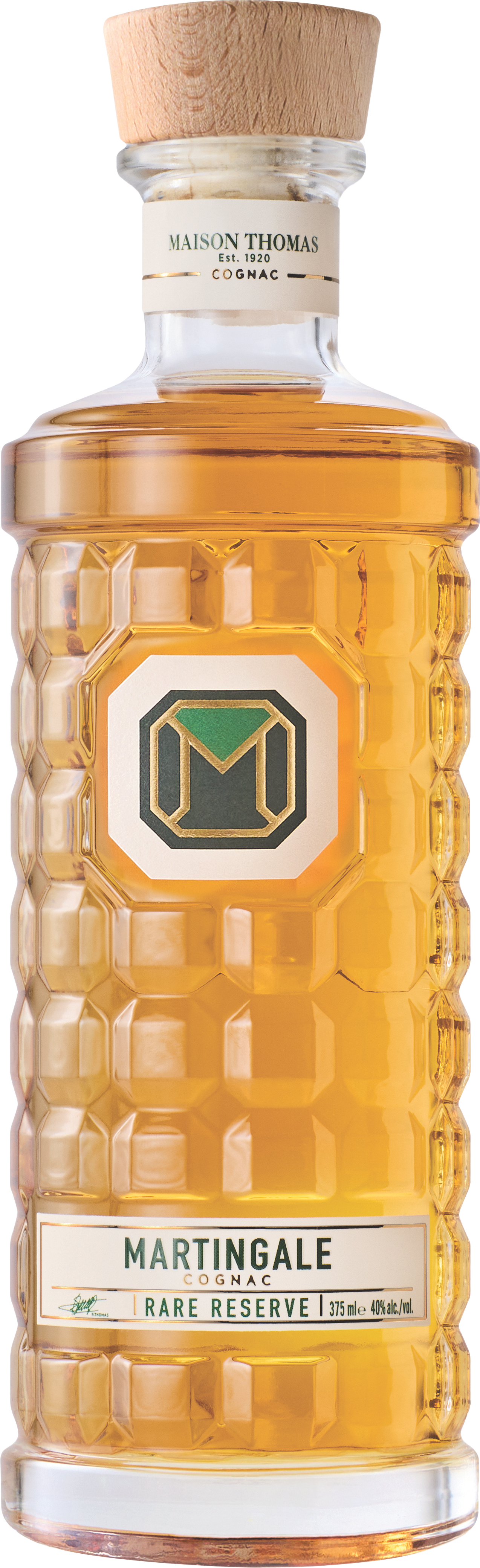 240808_Martingale_Bottle_3469 - Edited.png