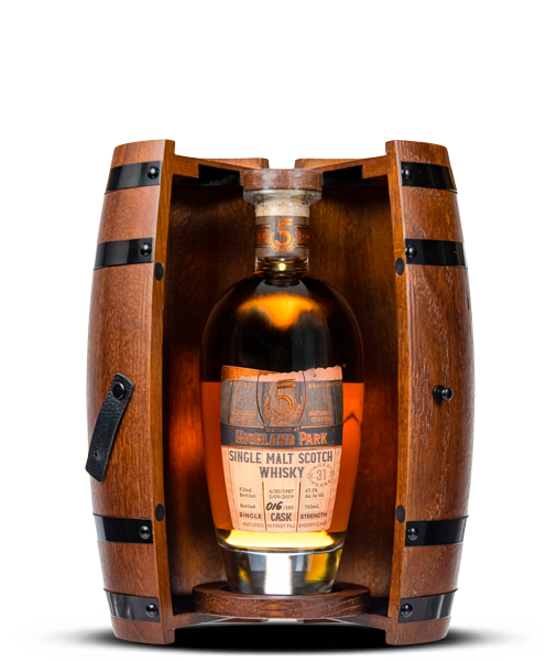 Highland-Park-31-Year-Old-Single-Malt-Scotch-Whisky-Shadow (1).png