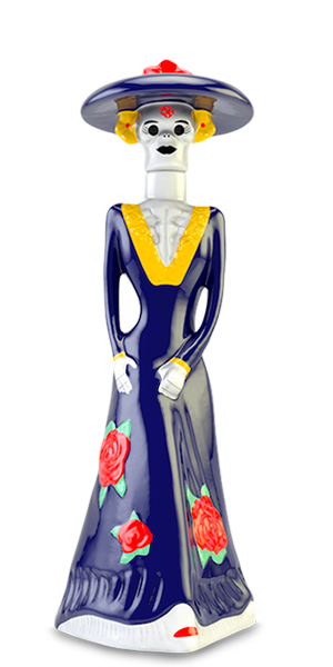 Tita-Dona-Celia-Blanco-Tequila-shadow.png