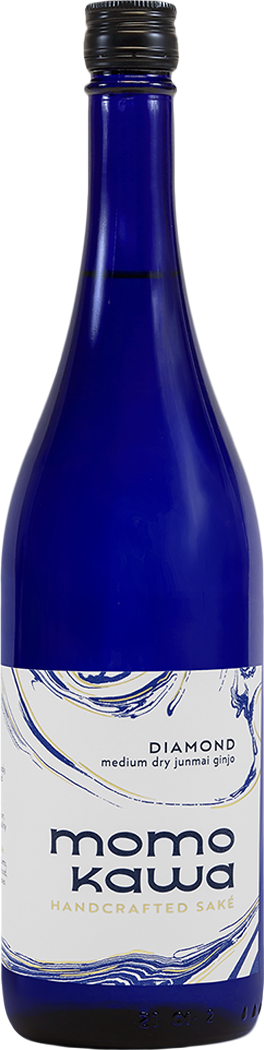 SakeOne-Momokawa-Diamond-Junmai-Ginjo-Sake,-Oregon,-USA.png