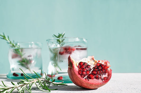 Bring Spring to your Gin! Your Guide to Floral Gins and Garnishes