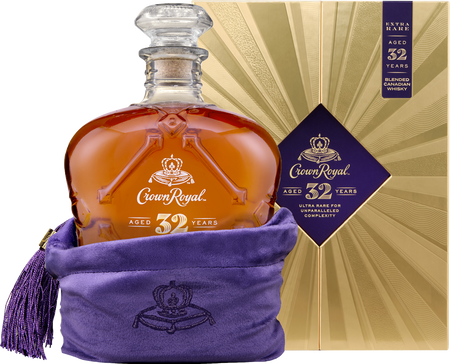 Crown Royal Aged 32 Years Extra Rare Blended Canadian Whisky
