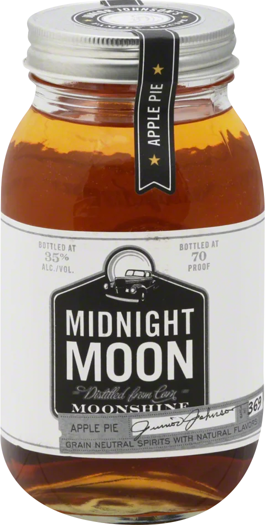 Junior-Johnson-'Midnight-Moon'-Apple-Pie-Moonshine,-North-Carolina,-USA.png